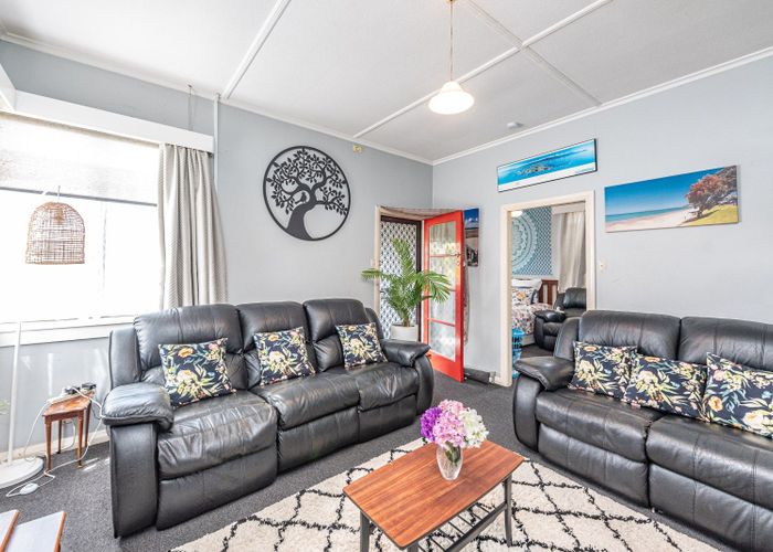  at 51 Bamber Street, Castlecliff, Whanganui