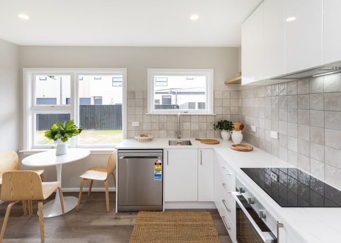  at 2/15 Winton Street, St. Albans, Christchurch City, Canterbury