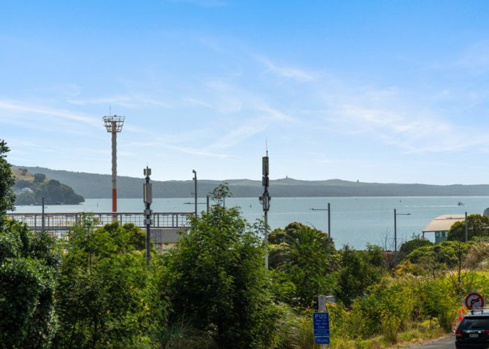  at 3N/118 Gladstone Road, Parnell, Auckland