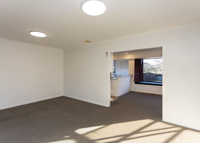  at 3 Siska Place, Upper Riccarton, Christchurch City, Canterbury