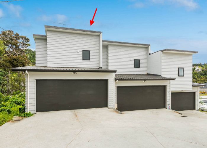  at 4/75 Tamahere Drive, Glenfield, Auckland