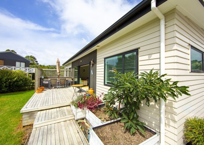  at 1116 Cove Road, Langs Beach, Waipu