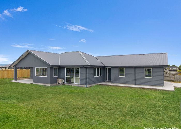  at 32 Costello Drive, Ngatea, Hauraki, Waikato