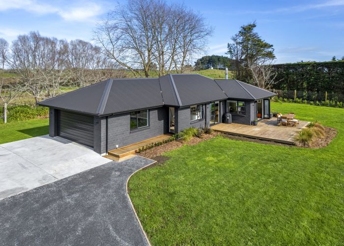  at 18 Grefor Lane, Waitarere, Levin