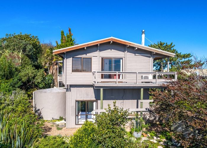  at 48 Jellicoe Parade, Surfdale, Waiheke Island