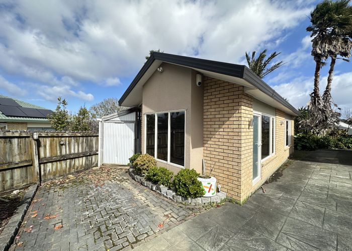  at 6 Etwall Court, Dannemora, Manukau City, Auckland