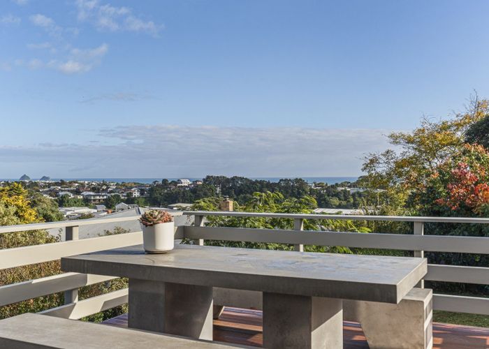  at 49 Queens Road, Glen Avon, New Plymouth, Taranaki