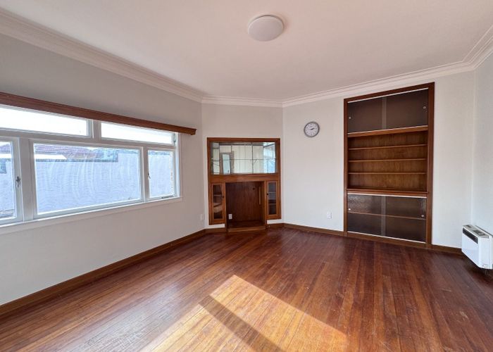  at 39 Staveley Avenue, Mount Roskill, Auckland City, Auckland