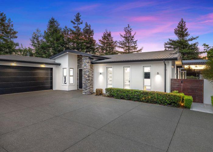  at 43 Oakgrove Drive, Rangiora