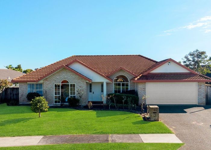  at 12 Ballycullanie Place, Dannemora, Auckland