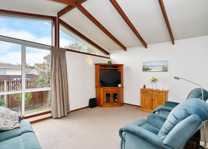  at 18 Pandora Street, North New Brighton, Christchurch City, Canterbury