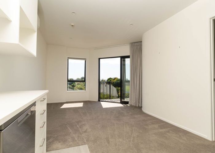  at 206/1A Oakley Avenue, Waterview, Auckland