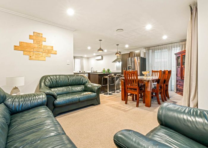  at 50/182 Flat Bush School Road, Flat Bush, Manukau City, Auckland