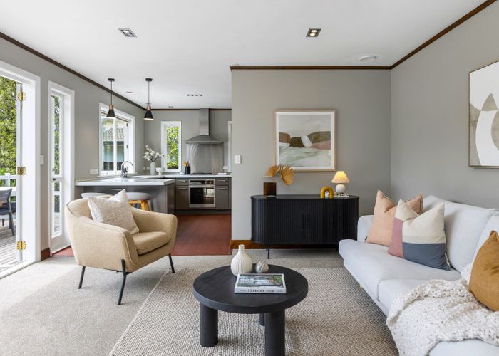  at 11 Kitchener Road, Sandringham, Auckland