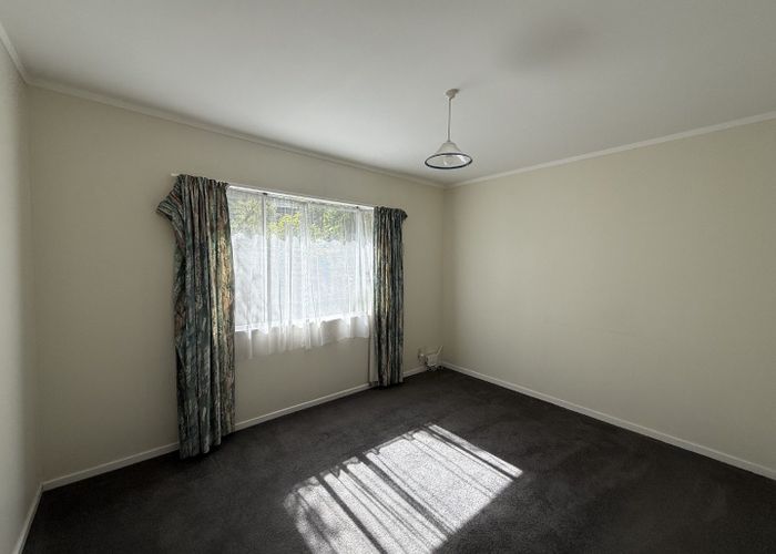  at 5A Magnolia Grove, Maungaraki, Lower Hutt, Wellington