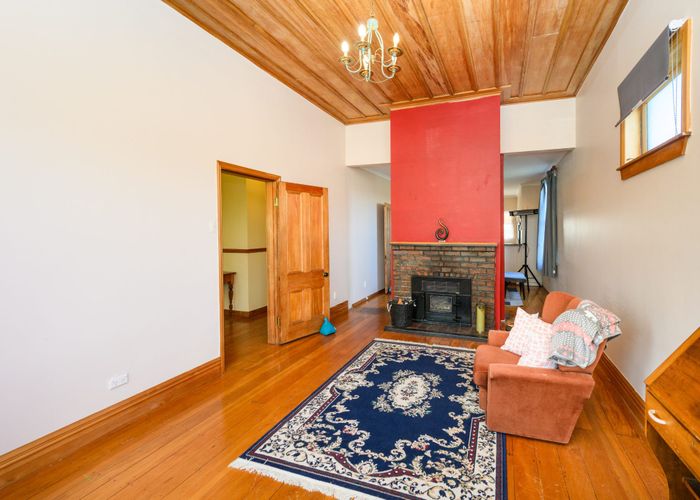  at 17 Douglas Street, West End, Palmerston North, Manawatu / Whanganui