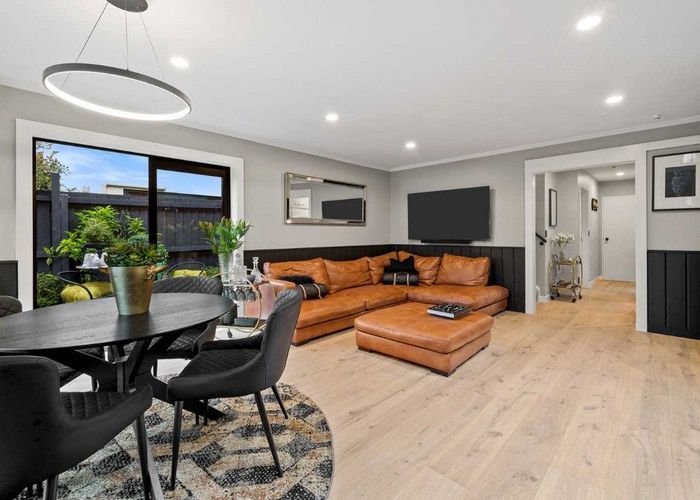  at 2/19 Kilmarnock Street, Riccarton, Christchurch City, Canterbury