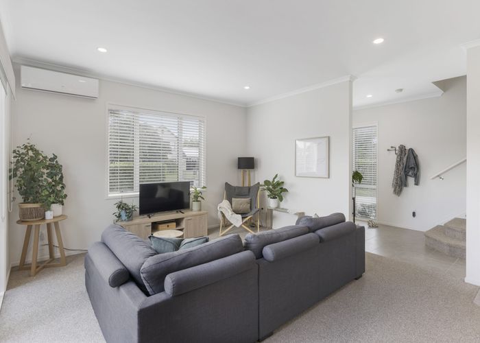 at 27 Anchorage Drive, Karaka, Papakura
