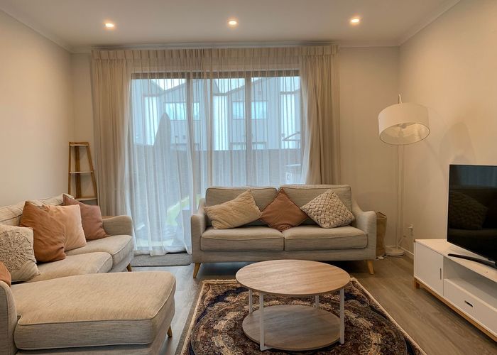  at 14B Mawai Hakona Drive, Wallaceville, Upper Hutt, Wellington