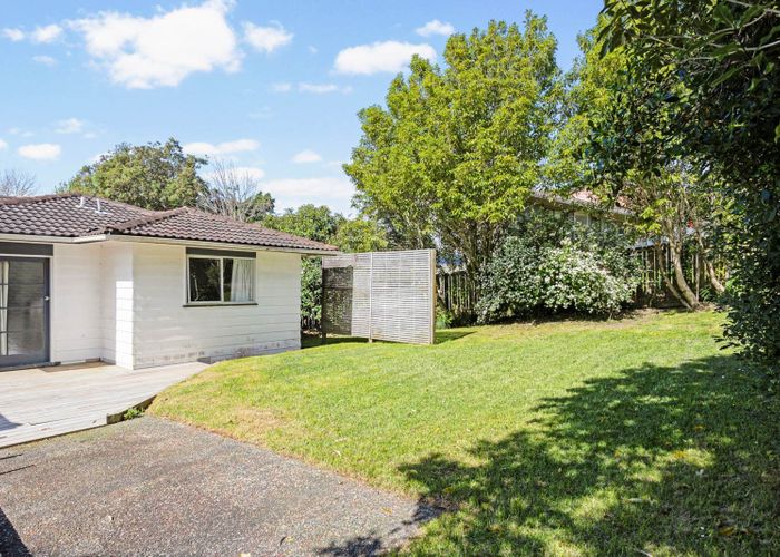  at 9 Osmond Court, Sunnyvale, Waitakere City, Auckland