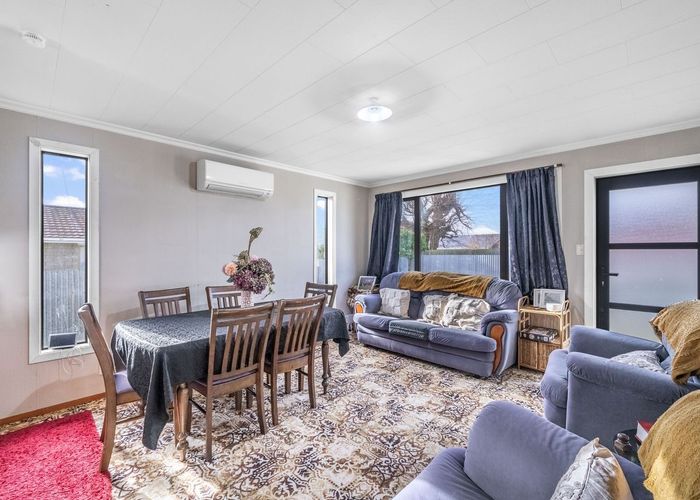  at 4/90 Balmoral Drive, Appleby, Invercargill