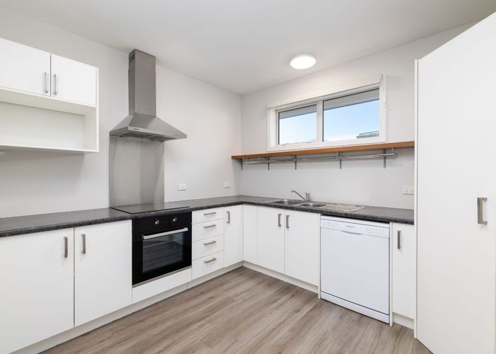  at 100 Bickerton Street, Wainoni, Christchurch City, Canterbury