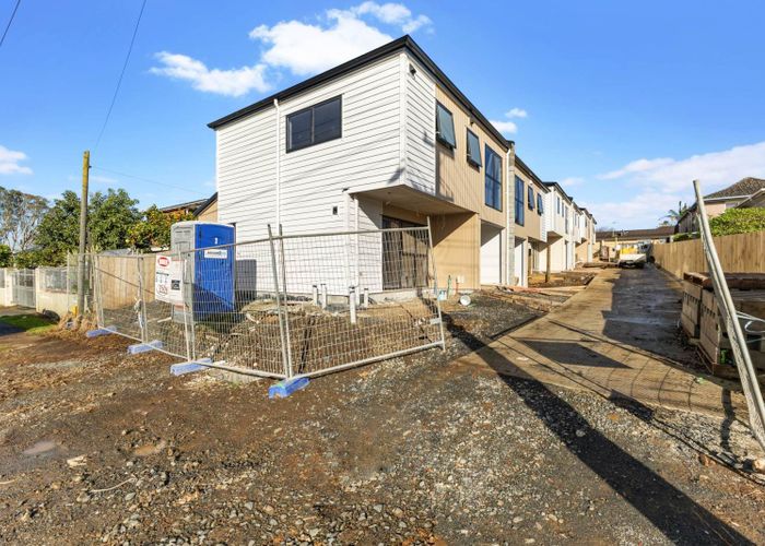  at Lot 2, 25 Crawford Avenue, Mangere Bridge, Manukau City, Auckland