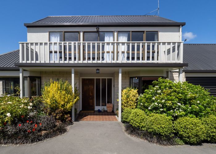  at 6 Buchanan Place, Allenton, Ashburton