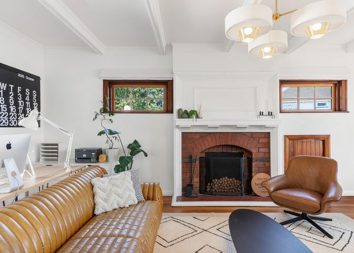  at 5 Flers Street, Karori, Wellington, Wellington