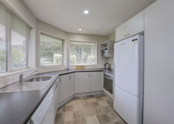  at 3/46 Staveley Street, Avonhead, Christchurch City, Canterbury