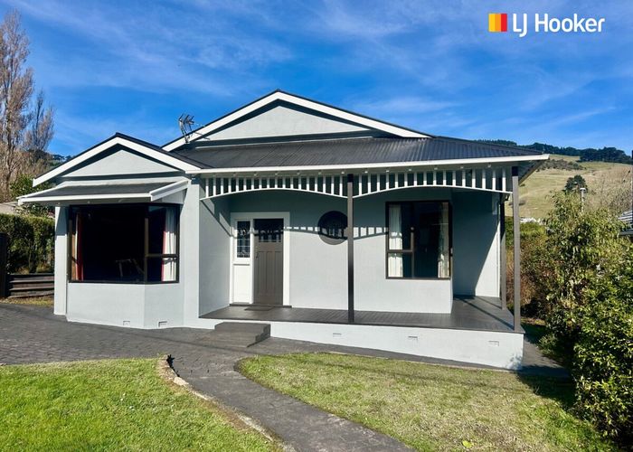  at 6 Marett Street, Macandrew Bay, Dunedin