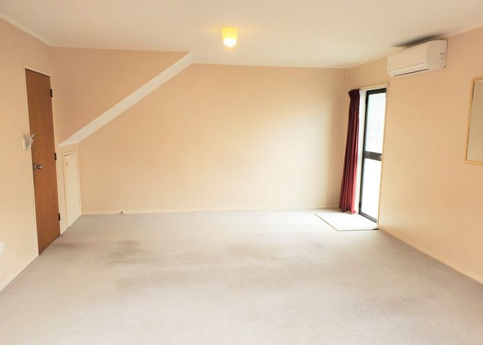  at Burdendale Grove, Churton Park, Wellington, Wellington