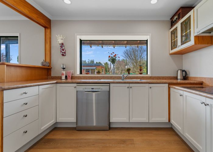  at 537 Richmond Road, Lepperton, New Plymouth, Taranaki