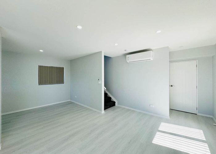  at 66A Maplesden Drive, Clendon Park, Manukau City, Auckland