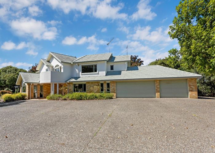  at 81 polo Prince Drive, Totara Park, Manukau City, Auckland