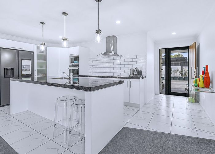  at 18A Peachgrove Road, Hamilton East, Hamilton