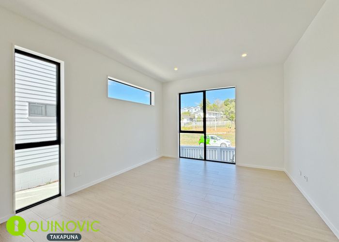  at 7D Buisson Glade, West Harbour, Auckland