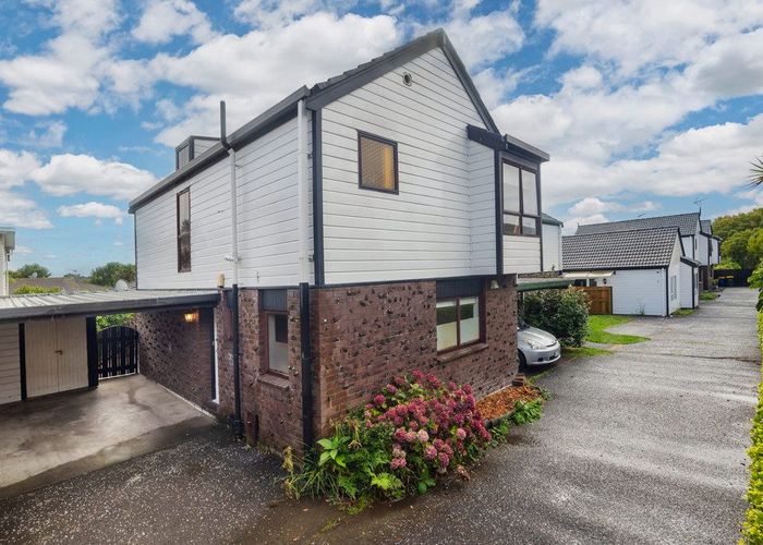  at 3/7 Koromiko Street, New Lynn, Auckland