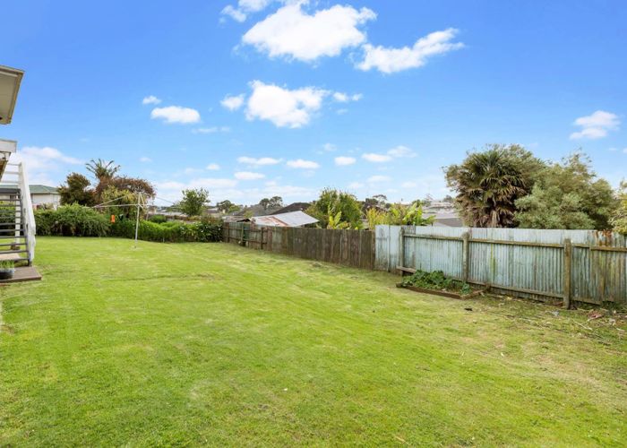  at 19 Wakelin Road, Mangere East, Auckland