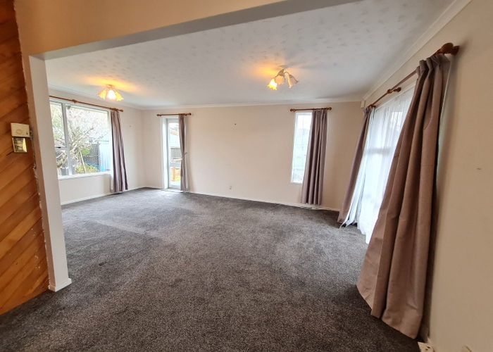  at 18 Medina Crescent, Parklands, Christchurch City, Canterbury