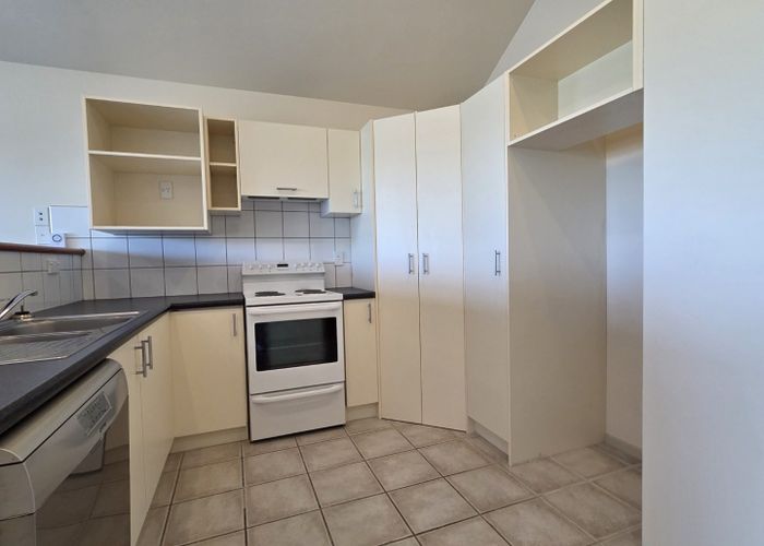  at 4/36 Settlers Crescent, Ferrymead, Christchurch City, Canterbury