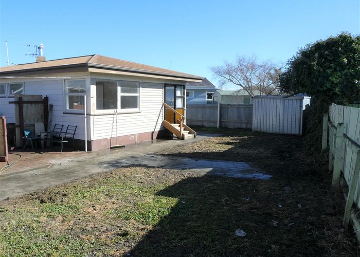  at 400 Huia Place, Camberley, Hastings