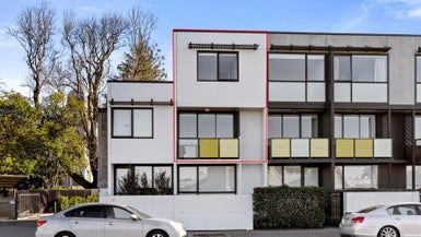  at 3/399 Manchester Street, Christchurch Central, Christchurch
