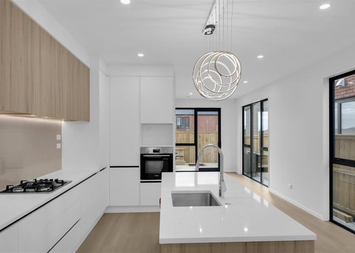  at 14 Waimarie Drive, Drury, Papakura, Auckland