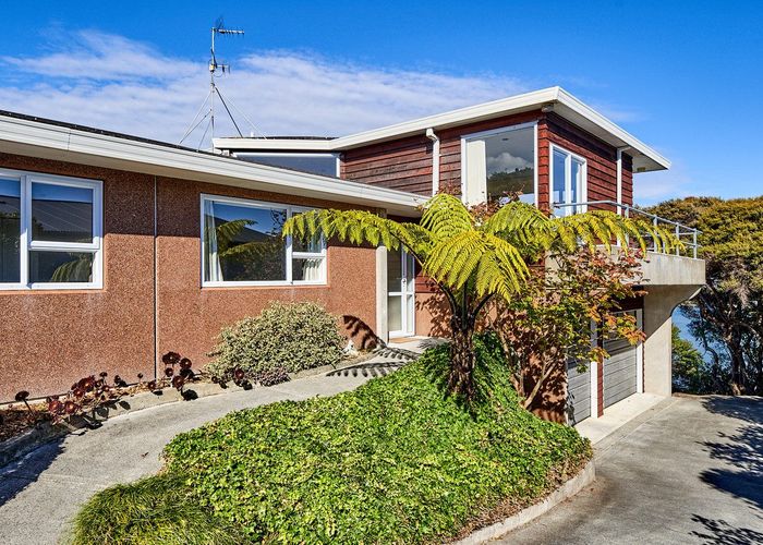  at 56 Penryn Drive, Camborne, Porirua