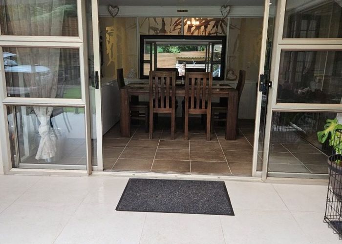  at 824 West Coast Road, Oratia, Waitakere City, Auckland