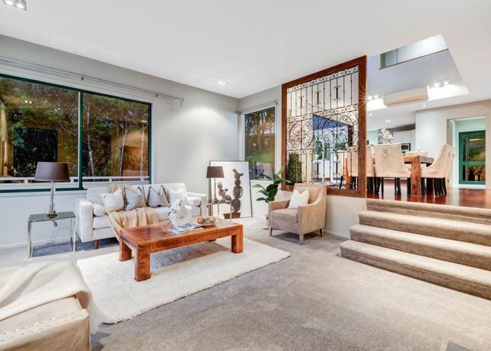  at 100 Hadfield Street, Beach Haven, North Shore City, Auckland