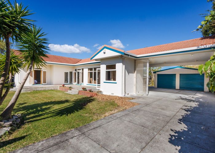  at 16 College Street, Awapuni, Palmerston North, Manawatu / Whanganui