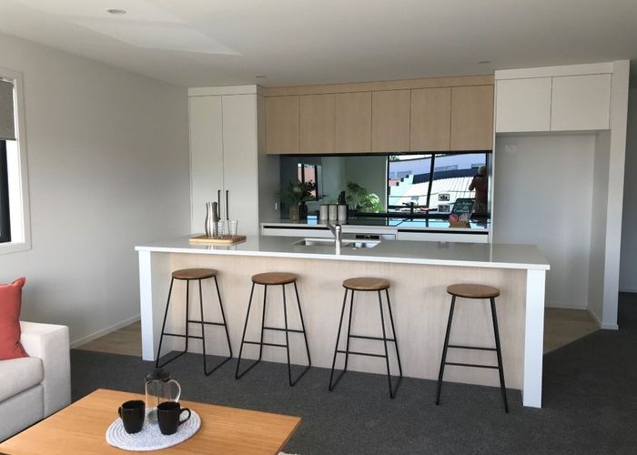  at 1/17 Cook Street, Hamilton East, Hamilton