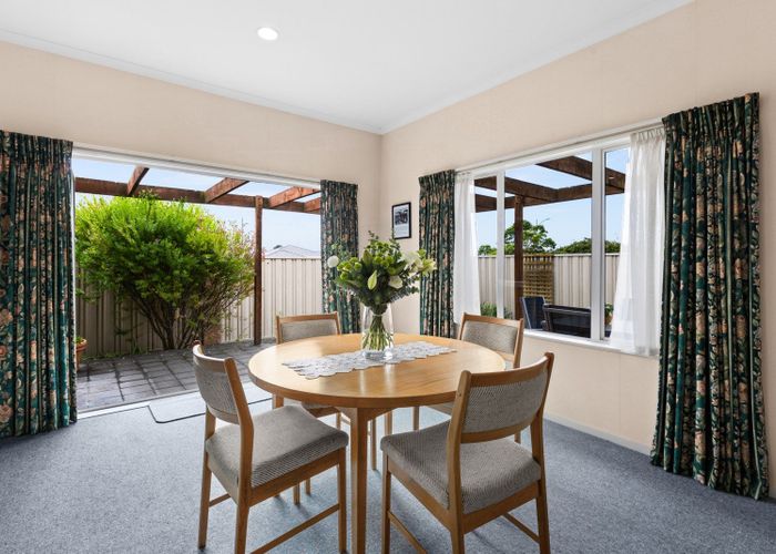  at 5 Fairview Place, Havelock North, Havelock North